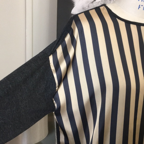 Zara Black & Gold Stripe Top - Picture 6 of 8